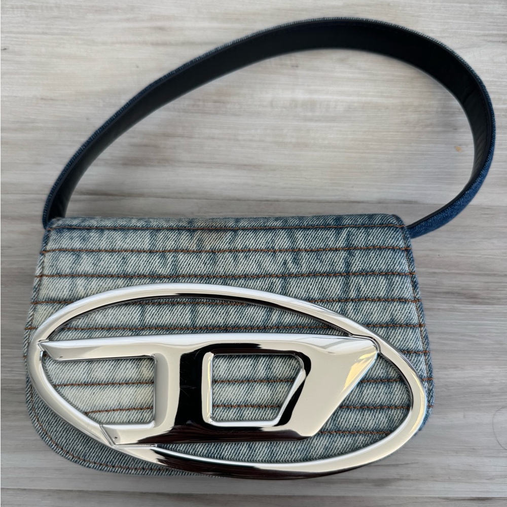 Diesel 1dr Iconic Shoulder Bag Stylish Denim (with Silver Accent)